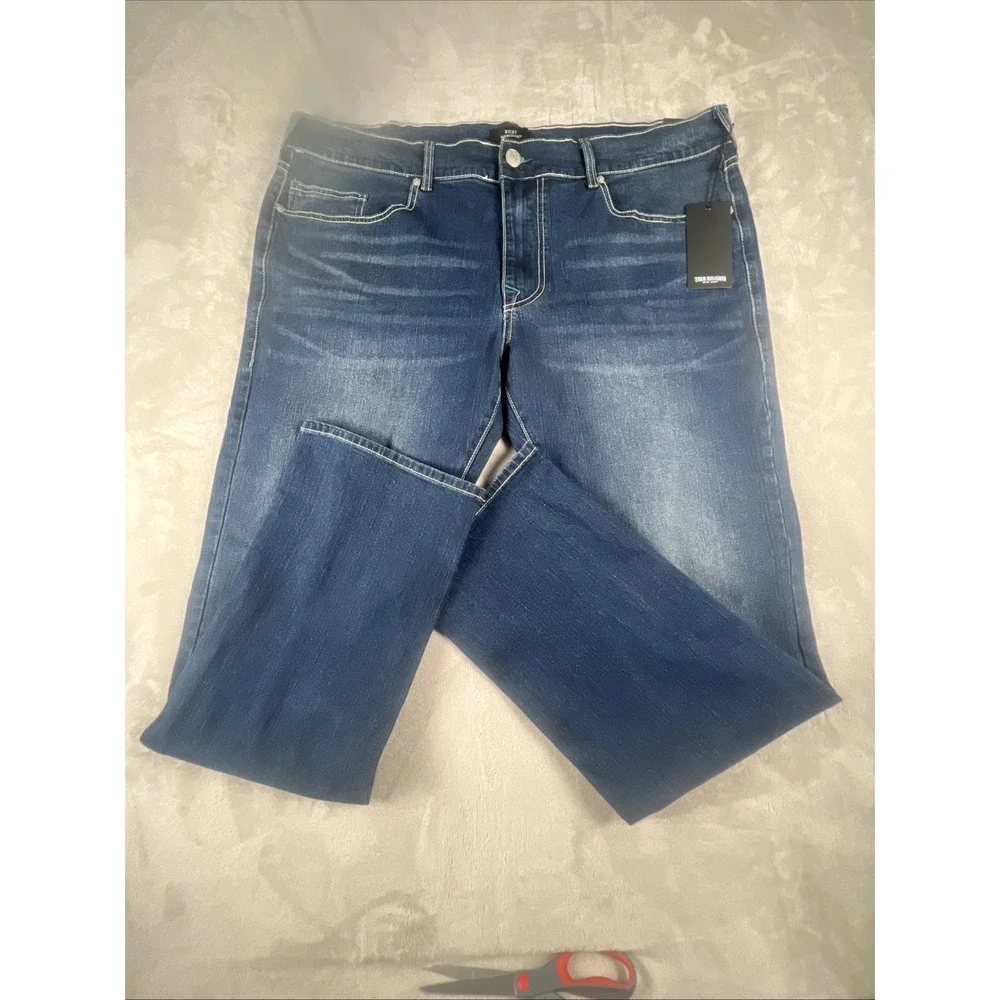 True Religion Ricky Relaxed Straight Jeans - Men's - W40 L34 -‎ New with Tags